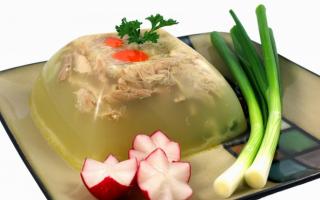 Jellied meat with chicken gelatin