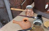 Kuidas valmistada maitsvat Türgi kohvi: näpunäiteid baristalt