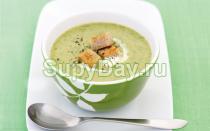 Broccoli soup: dietary recipe